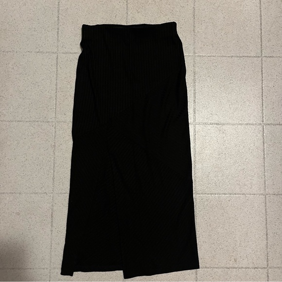 Mink pink black slit midi skirt - Picture 7 of 7